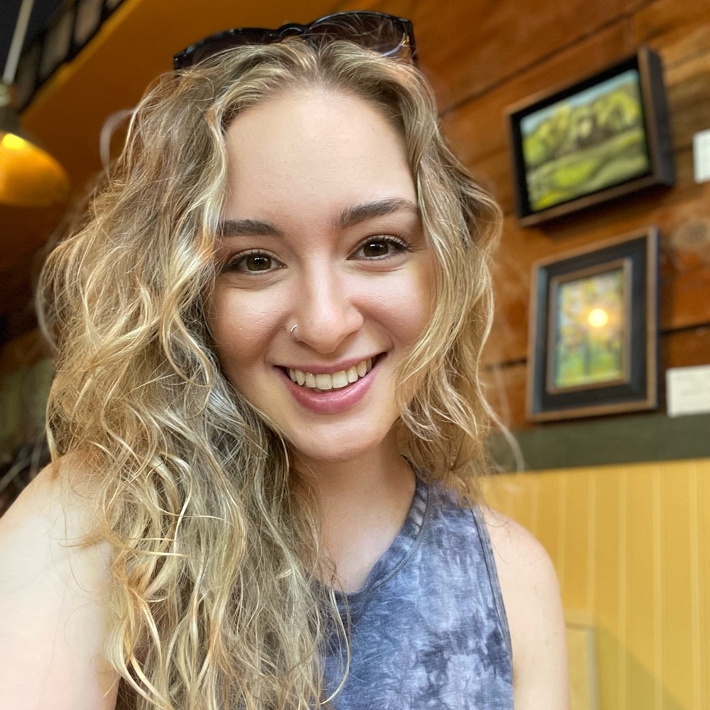 Meet your Posher, Kailyn